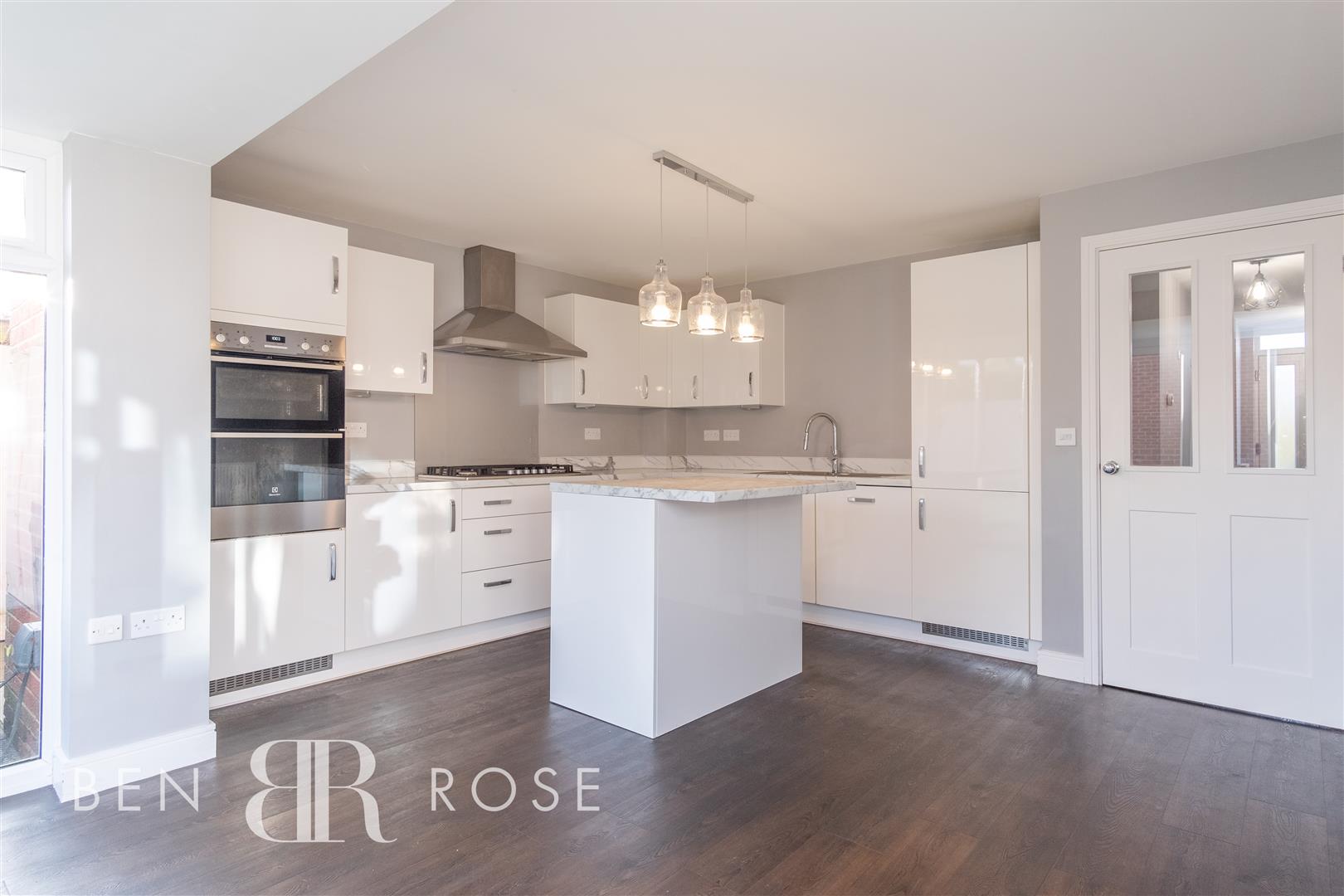 4 bed property in Whiteleaf Place, Leyland